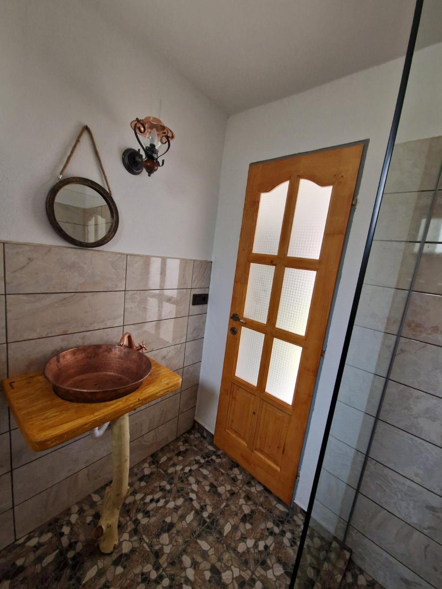 Floresti House 21 Roandola エクステリア 写真